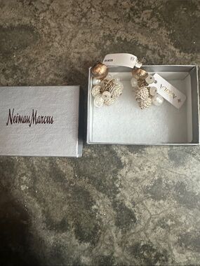 NWT Akola Gold and Pearl Cluster Drop Earrings